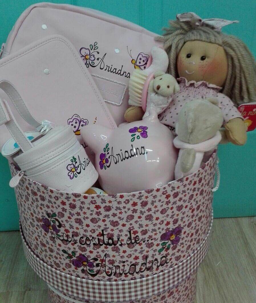 Canastillas personalizadas para regalo de bebé (a tu gusto).