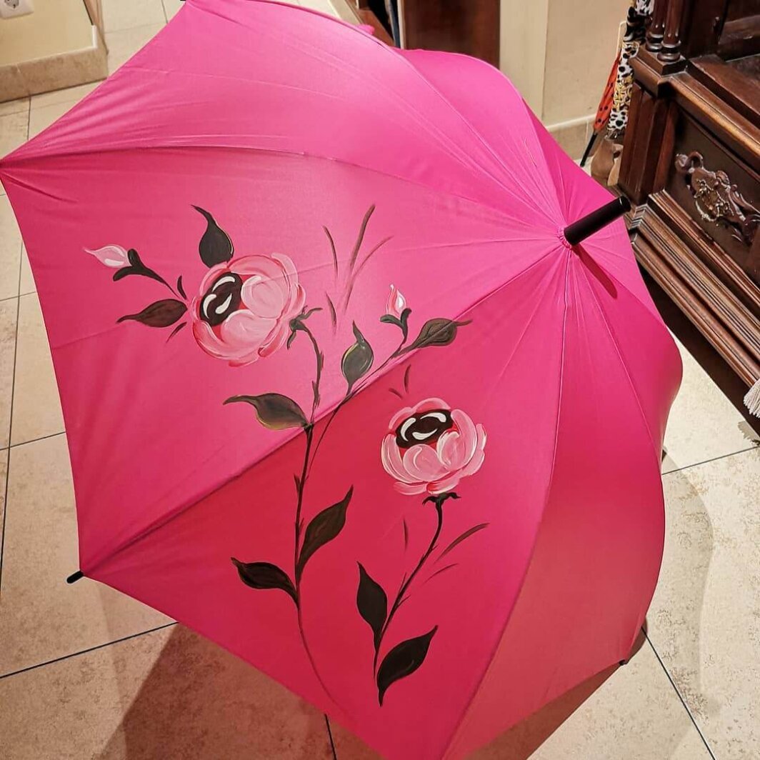 Paraguas de bastón pintado a mano.