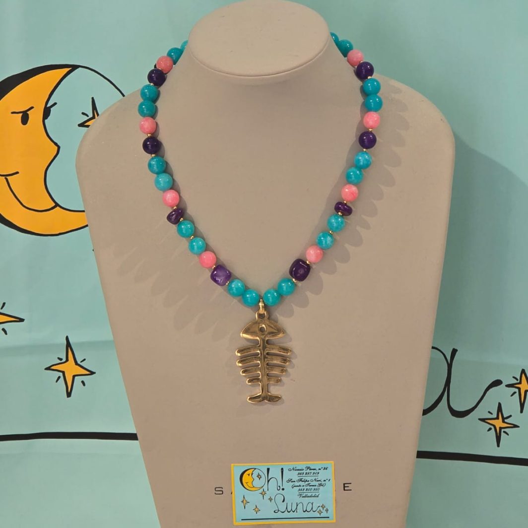 collar ágatas raspa acero dorado